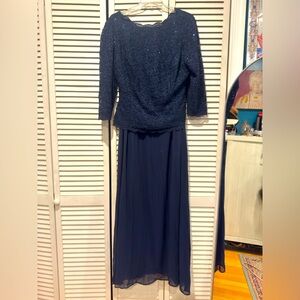 Elegant Navy Blue Lace Evening - Cocktail Dress